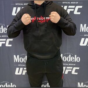 August McGregor (Limited Edition) Sweatshirt & Jogger Set Size XL